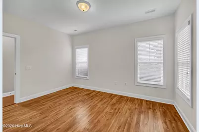 131 Myrtle Avenue, Wilmington, NC 28403 - Photo 13