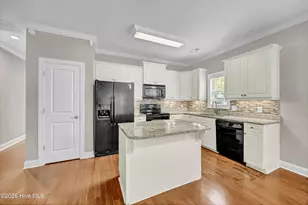 131 Myrtle Ave, Wilmington, NC 28403 - Photo 7