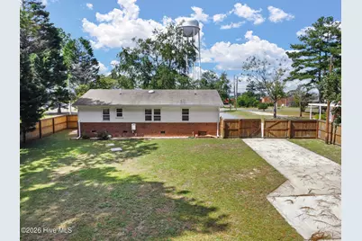 1708 N Poplar Street, Aberdeen, NC 28315 - Photo 17