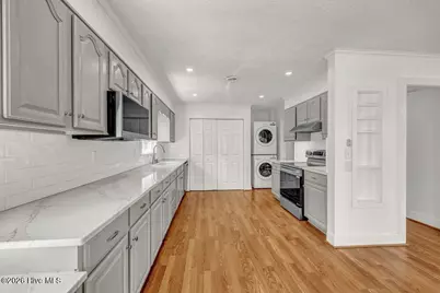 21 W Henderson Street #A&B, Wrightsville Beach, NC 28480 - Photo 11