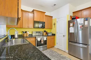 106 Parrot Landing Dr, Hubert, NC 28539 - Photo 13