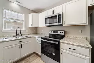 3043 Foxhorn Rd, Jacksonville, NC 28546 - Photo 7