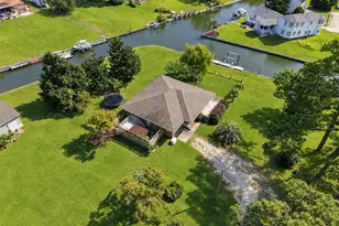 315 Holly Ln, Newport, NC 28570 - Photo 35