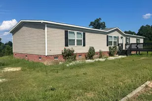 208 Grove Run Dr, Warsaw, NC 28398 - Photo 1