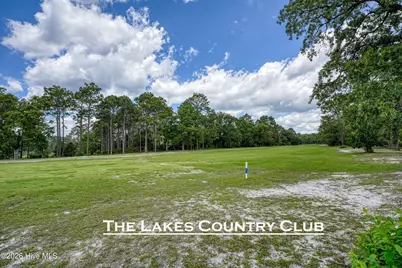 877 Cambridge Road, Southport, NC 28461 - Photo 9