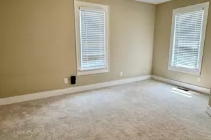 1105 College St, Kinston, NC 28501 - Photo 11