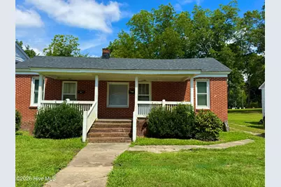 1105 College Street, Kinston, NC 28501 - Photo 1
