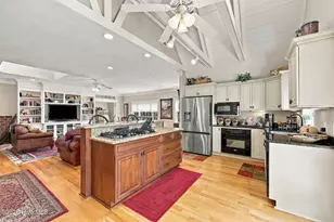 104 Meadows Ln, Aberdeen, NC 28315 - Photo 3