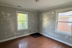 1201 Sycamore Rd, Kinston, NC 28501 - Photo 5