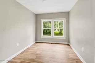 309 Pine St, Hamlet, NC 28345 - Photo 17
