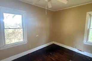 1151 E Gordon St, Kinston, NC 28501 - Photo 7