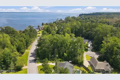 314 Neuse Harbour Boulevard, New Bern, NC 28562 - Photo 15