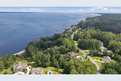 314 Neuse Harbour Boulevard, New Bern, NC 28562 - Photo 5