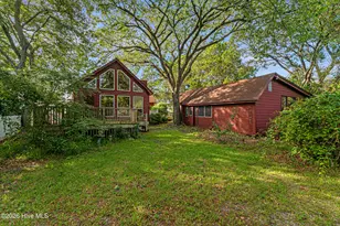 302 Moore St, Beaufort, NC 28516 - Photo 15