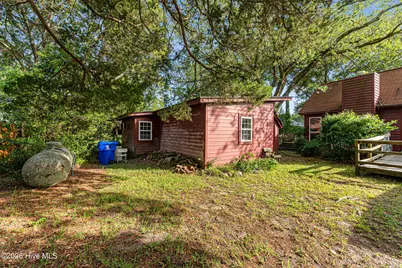 302 Moore Street, Beaufort, NC 28516 - Photo 11