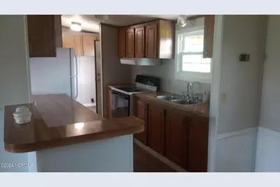 302 Laurie Ellis Road, Winterville, NC 28590 - Photo 3