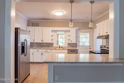 304 W King Street, Elizabethtown, NC 28337 - Photo 15