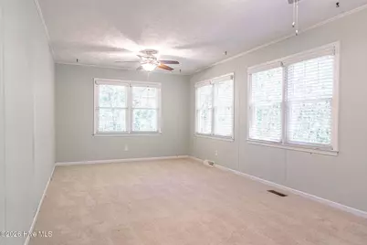 300 Midlothian Drive, Southern Pines, NC 28387 - Photo 15