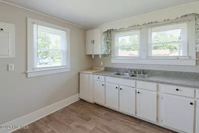 909 E 4th Street, Goldsboro, NC 27534 - Photo 7