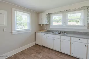 909 E 4th St, Goldsboro, NC 27534 - Photo 7