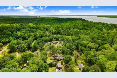 105 Harbor Drive, Washington, NC 27889 - Photo 11