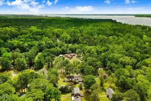 105 Harbor Dr, Washington, NC 27889 - Photo 11