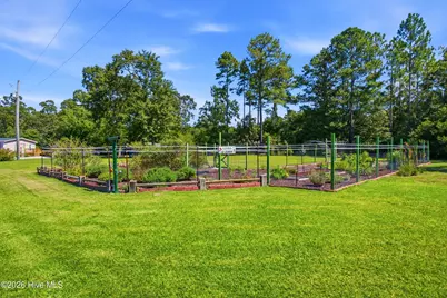 223 Blue Top Road, Jacksonville, NC 28540 - Photo 49