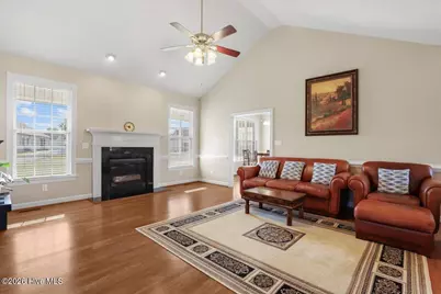 207 Kingston Circle, Goldsboro, NC 27530 - Photo 11