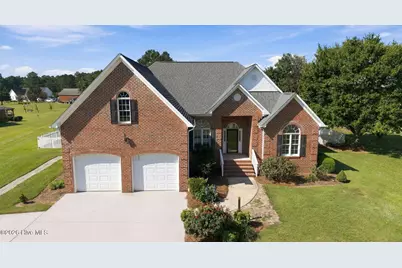 1308 Steeplechase Drive, Grimesland, NC 27837 - Photo 3