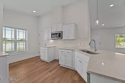 4503 Laurel Ridge Drive #B, Greenville, NC 27834 - Photo 5