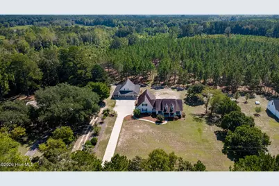 727 Mount Olive Road, Bladenboro, NC 28320 - Photo 1