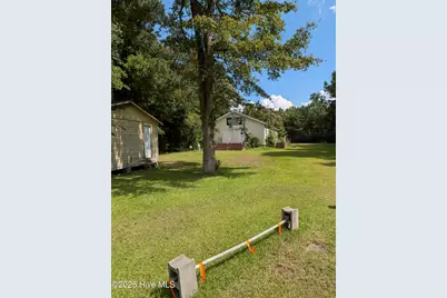 192 E Fisher Avenue, New Bern, NC 28560 - Photo 3