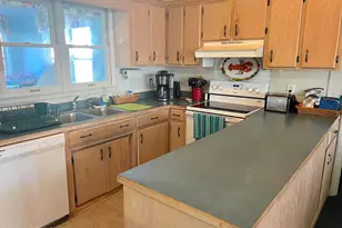 5204 Ocean Dr, Emerald Isle, NC 28594 - Photo 3