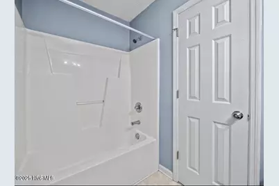 7009 Banister Loop, Jacksonville, NC 28546 - Photo 17