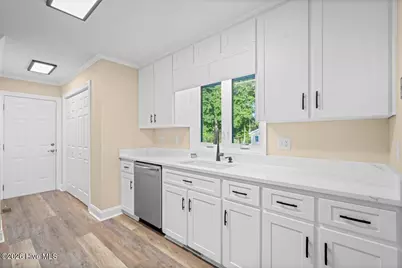 4419 Lauradale Drive, Pink Hill, NC 28572 - Photo 13