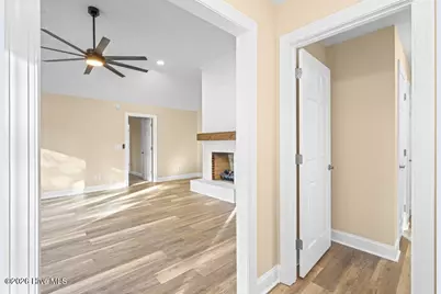 4419 Lauradale Drive, Pink Hill, NC 28572 - Photo 9