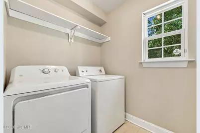 4008 Lucerne Court #B, Winterville, NC 28590 - Photo 17