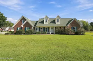 380 Hidalgo Dr, Raeford, NC 28376 - Photo 1