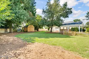 130 E Main St, Rose Hill, NC 28458 - Photo 37