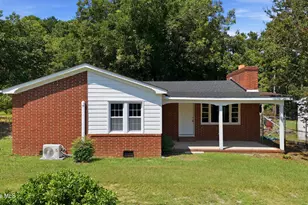 901 E Nash St, Spring Hope, NC 27882 - Photo 1