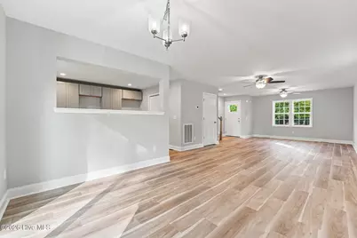 595 S Glover Street, Southern Pines, NC 28387 - Photo 15