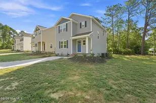595 S Glover St, Southern Pines, NC 28387 - Photo 1