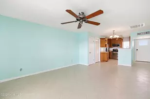 709 Canal Dr, Carolina Beach, NC 28428 - Photo 9