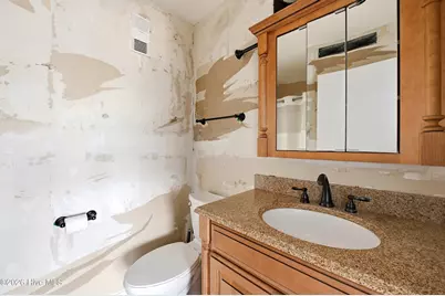 709 Canal Drive #Apt 3b, Carolina Beach, NC 28428 - Photo 19