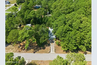 140 Lousan Drive, Cape Carteret, NC 28584 - Photo 9