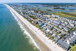818 N New River Dr, Surf City, NC 28445 - Photo 29