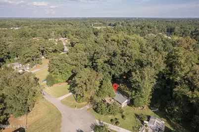 111 Lynn Court, Jacksonville, NC 28540 - Photo 3