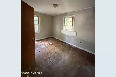 800 Dixon Street, Kinston, NC 28501 - Photo 5