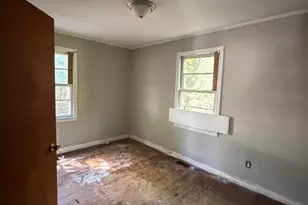 800 Dixon St, Kinston, NC 28501 - Photo 5