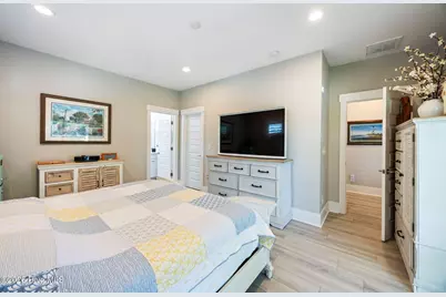 157 NE 4th Street, Oak Island, NC 28465 - Photo 11